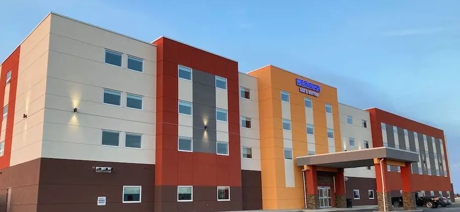 Meridian Inn & Suites Regina Airport - Dış Mekan
