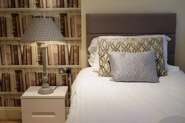 Meridian Place - yourapartment