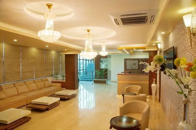 MERIDIAN SUITE HOTEL