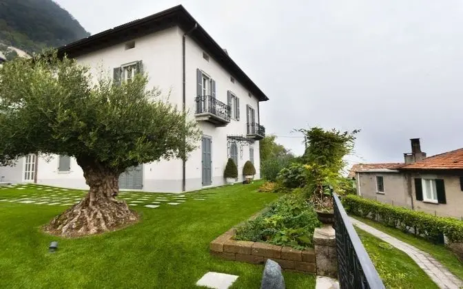 Villa Meridiana Moltrasio - Dış Mekan