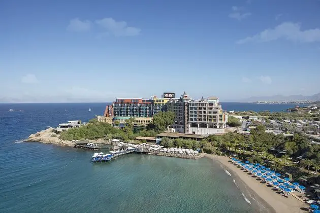 Merit Crystal Cove Hotel & Casino - 1