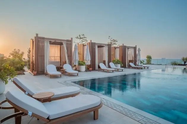 Merit Park Hotel Casino - Havuz