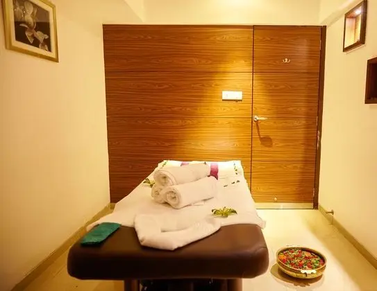 Meritas Adore Resort Lonavala - Spa