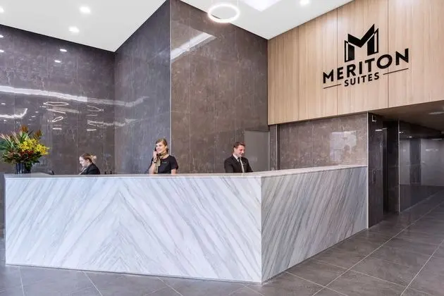 Meriton Suites Waterloo - Lobi