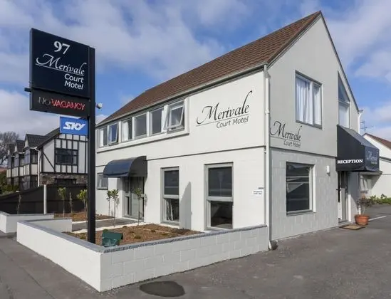 MERIVALE COURT MOTEL