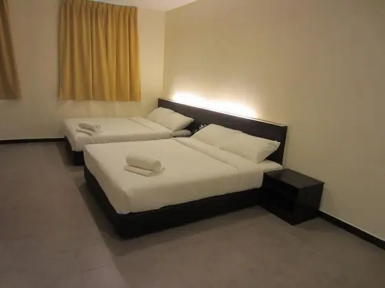 MERLIN HOTEL