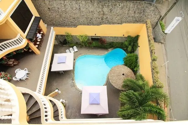 Mermaid Resort Puerto Galera - Havuz