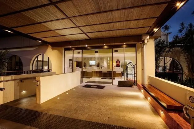 Mermaid Waters Hotel by Nightcap Plus - Lobi