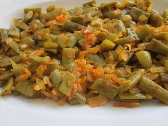 Meroli Ev Pansiyonu ve Yöresel Tatlar - Yerinde Yemek