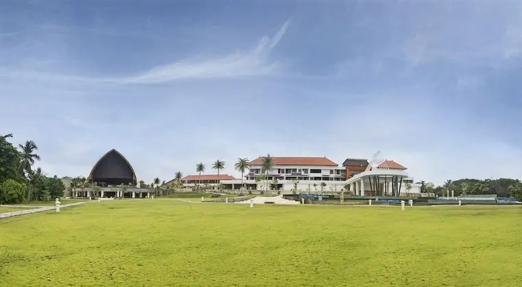 MERUSAKA Nusa Dua - Havuz
