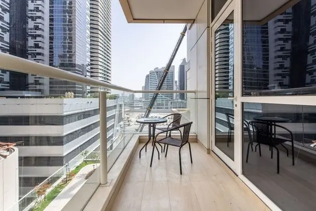 Mesmerizing 1BR Apartment in Grand Downtown Dubai - İç Mekan