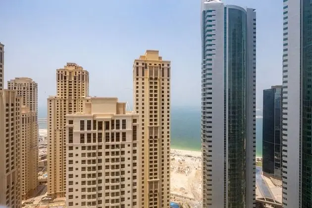Mesmerizing 2BR Apartment in Dubai Marina