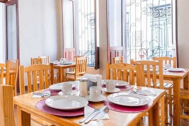 Hotel Mesón de Carolina - Yerinde Yemek