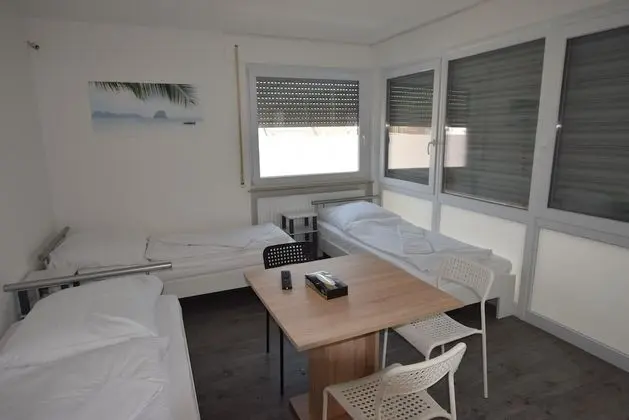 Messezimmer AB Apartments - Oda