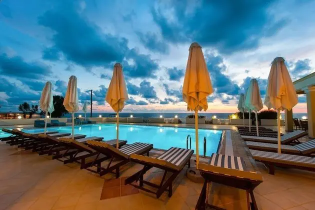 Messina Resort Hotel - Havuz