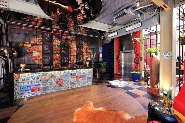 Mestyle Garage Hotel Bangkok - Lobi