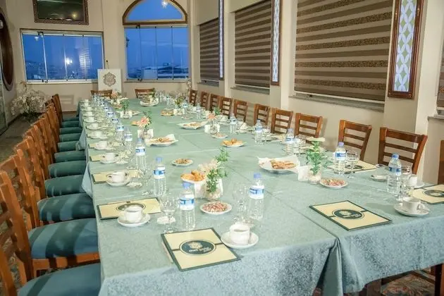 Met Gold Hotel - İş / Konferans