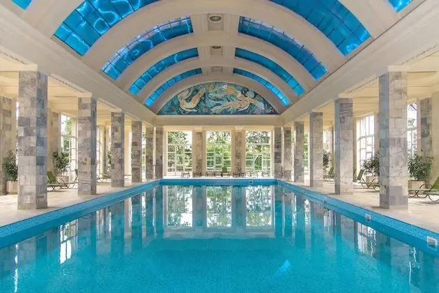 Metallurg Health Resort - Havuz