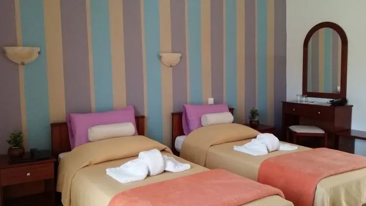 Metoxi Hotel