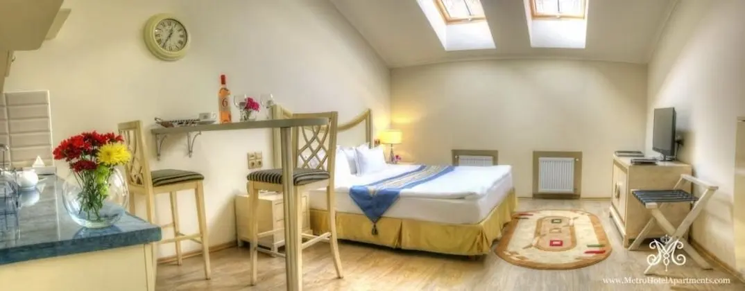 Metro Hotel Apartments - Oda