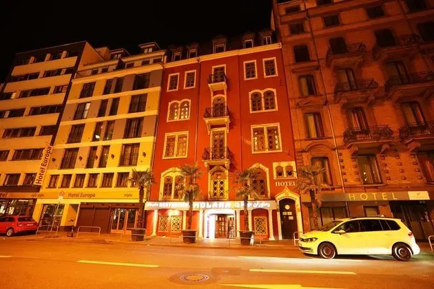 Metro Boutique Hotel & Restaurant