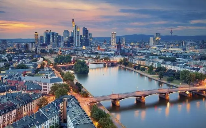 Metro Hotel Frankfurt City