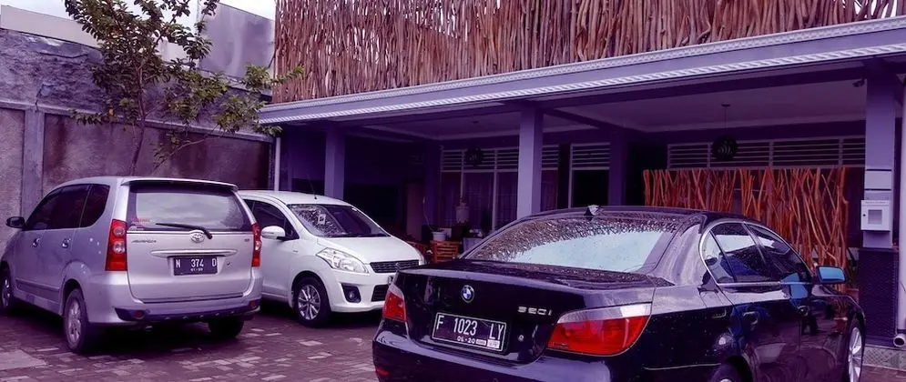 Metro Malioboro Living - Yerinde Yemek