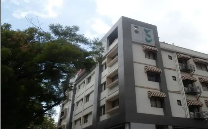 The Metro Park Hotel