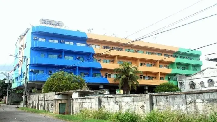 Metro Park Hotel Cebu City - Dış Mekan