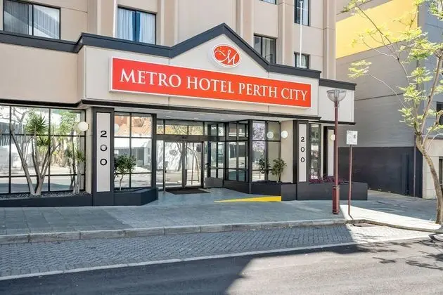 Metro Hotel Perth City