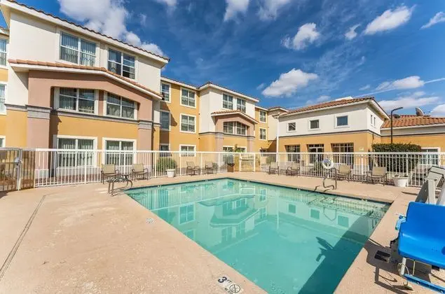 Metro Scottsdale Apartments - Havuz