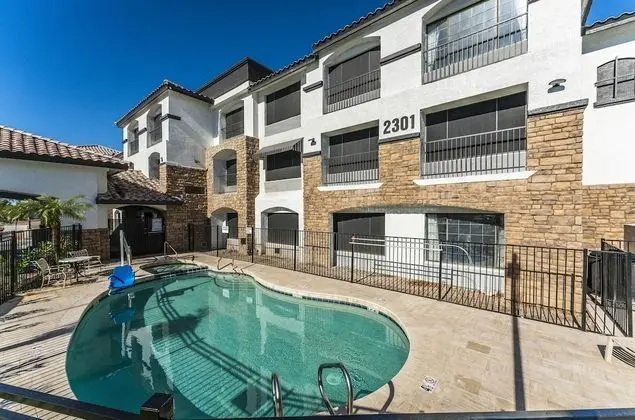 Metro Tempe Apartments