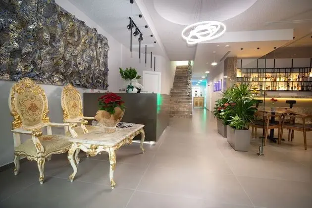 Metro Hotel Tirana - Öne Çıkan Resim
