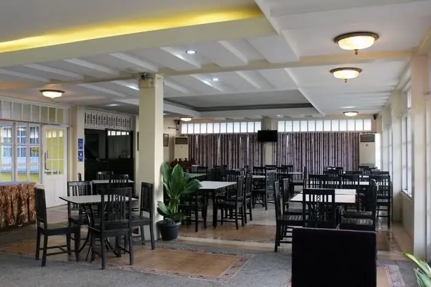 Metro Vigan Fiesta Garden Hotel - Yerinde Yemek