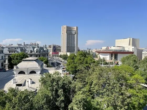 Metropole Apartments Old City