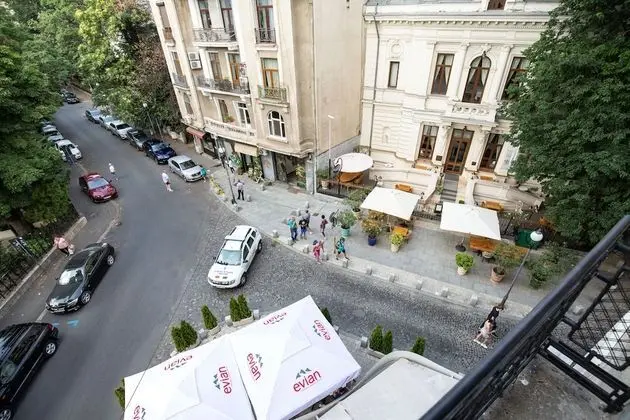 Metropole Apartments Royal Residence