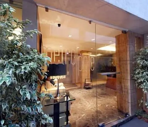 Metropole