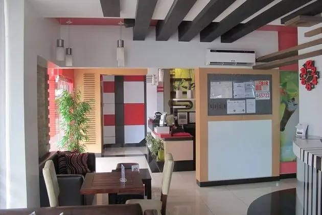 The Metropolis Suites Davao - Lobi