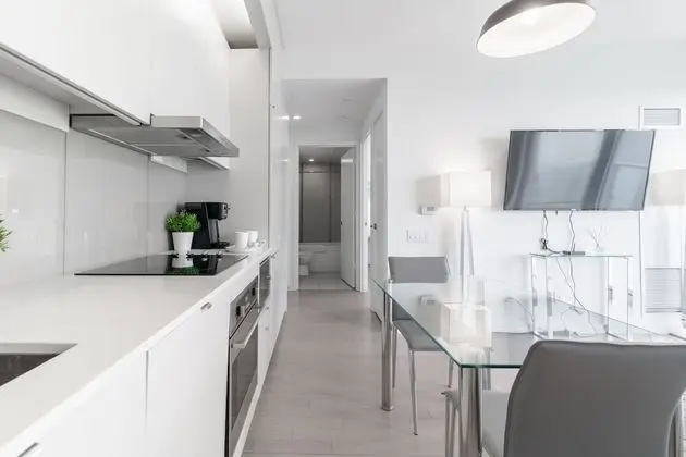 Metropolis Suites - Peter St - İç Mekan