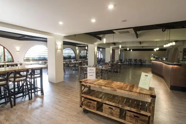 Metropolitan Motor Inn