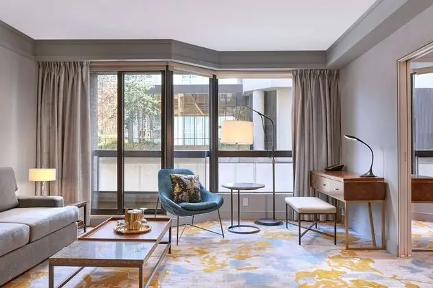 Metropolitan Hotel Vancouver - Oda
