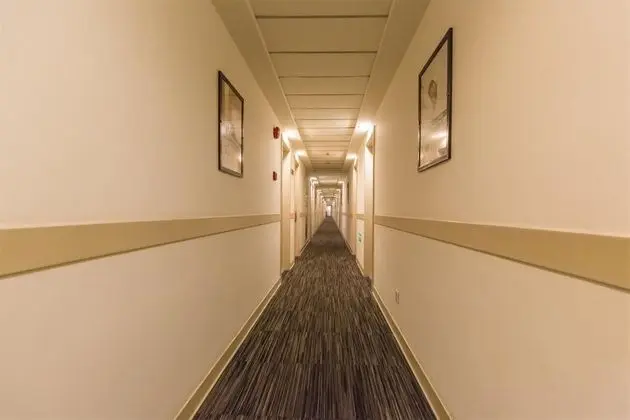 Metropolo Wuhu Railway Station Wanda Plaza