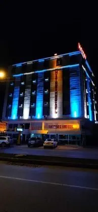 Metros Hotel - Dış Mekan