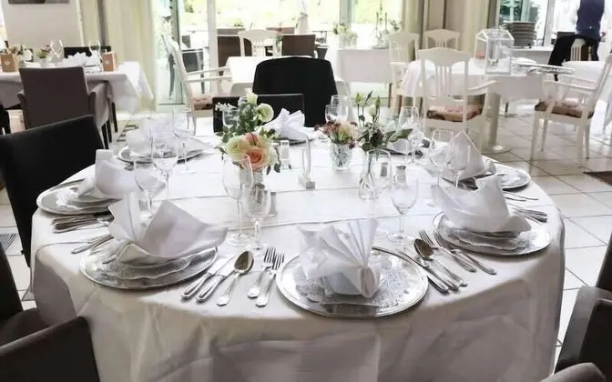 Hotel Metzgerei Rößle - Yerinde Yemek
