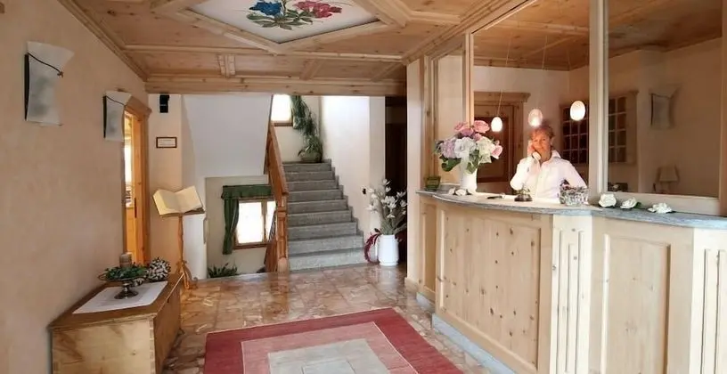 Meuble Cima Bianca Garni - Lobi