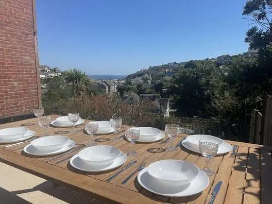 Mevagissey Holiday Home - sea View and Parking - Yerinde Yemek