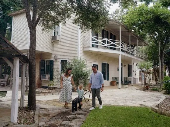 Meyer Inn - Öne Çıkan Resim