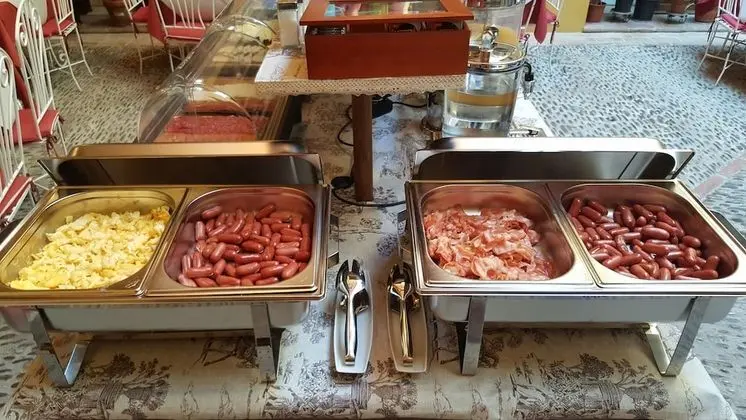Hotel Mezquita - Yerinde Yemek