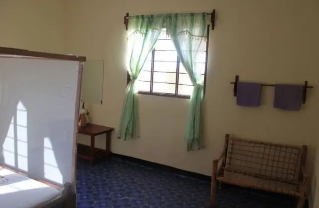 Mfumbwi Backpacker Lodge - Oda