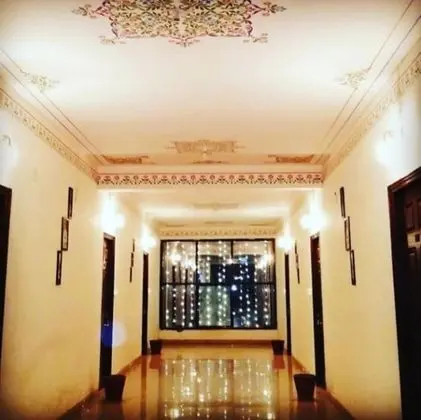 Mgh 114 Hotel Krishna Udaipur - İç Mekan
